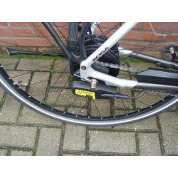 Zeer mooie Koga e-nova 56cm, auto versn, 500wH accu, 6300 km