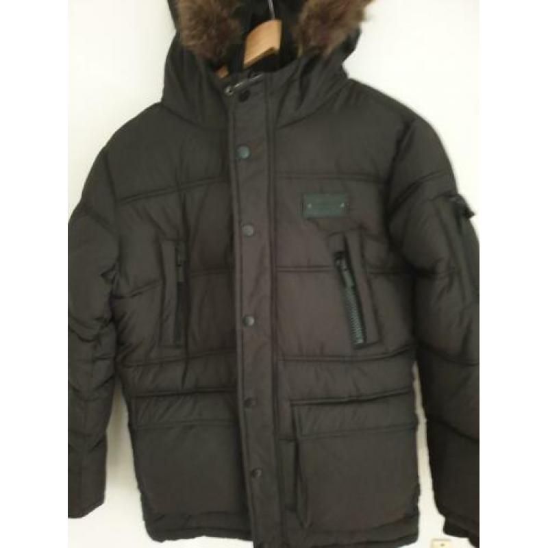 Diversen jongens kleding