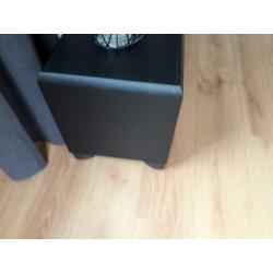Onkyo receiver met klipsch boxen.