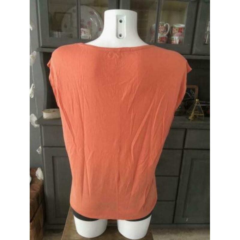 Leuke oranje top van Twenty8twelve maat M / L