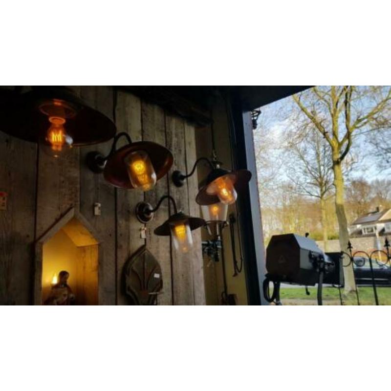 Diverse klassieke binnen en buitenverlichting