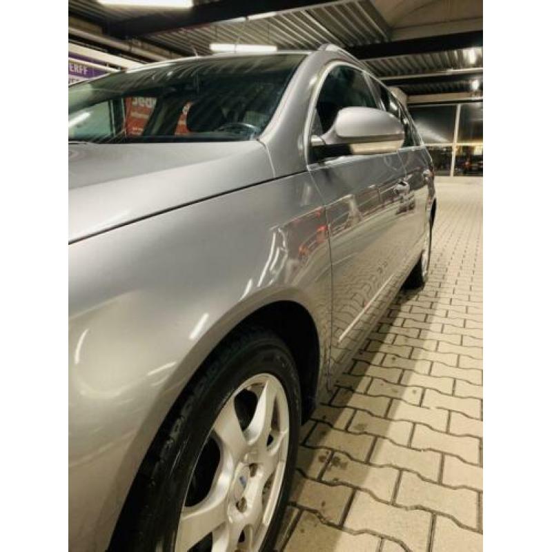 Volkswagen Passat 2.0 TDI variant 1e eig. Dealer onderhouden