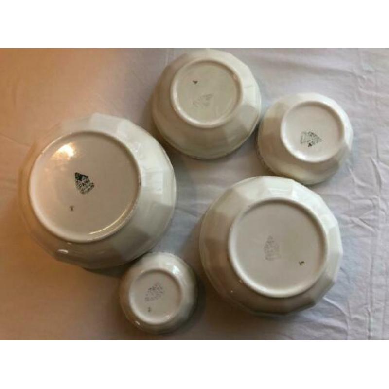 Set van 5 schalen / nesting bowls - Granit, Hungary