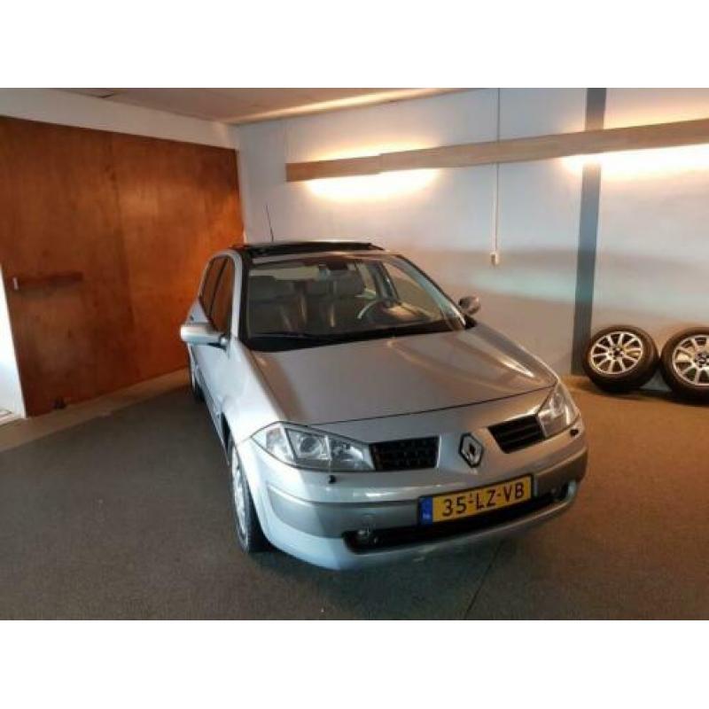 Renault Mégane 2.0-16V Privilège Luxe Apk Nieuw,Cruise,Clima