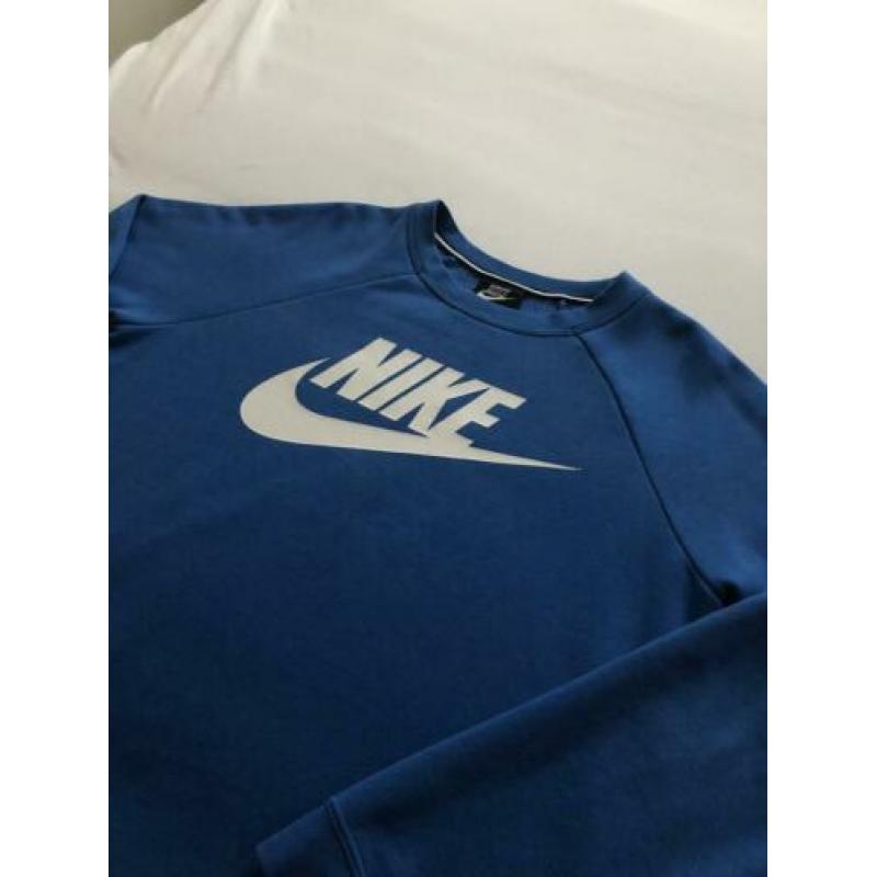 Nike trui