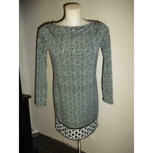 D4A Michael Kors zwart wit stretch jurk in print mt S