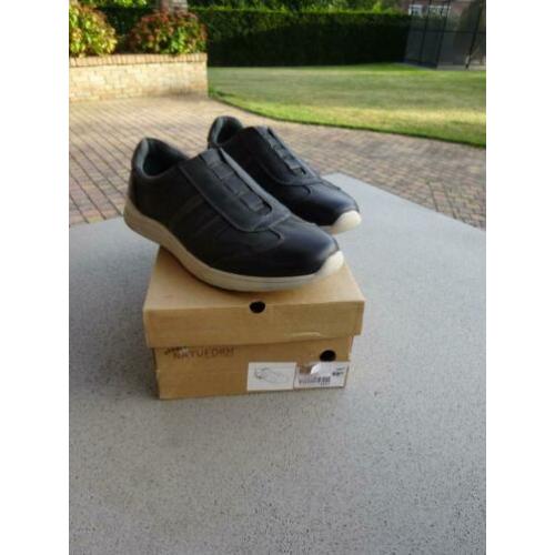 NIEUW Maat 43/44 Echt Leren Instap schoenen. De comfort NAT