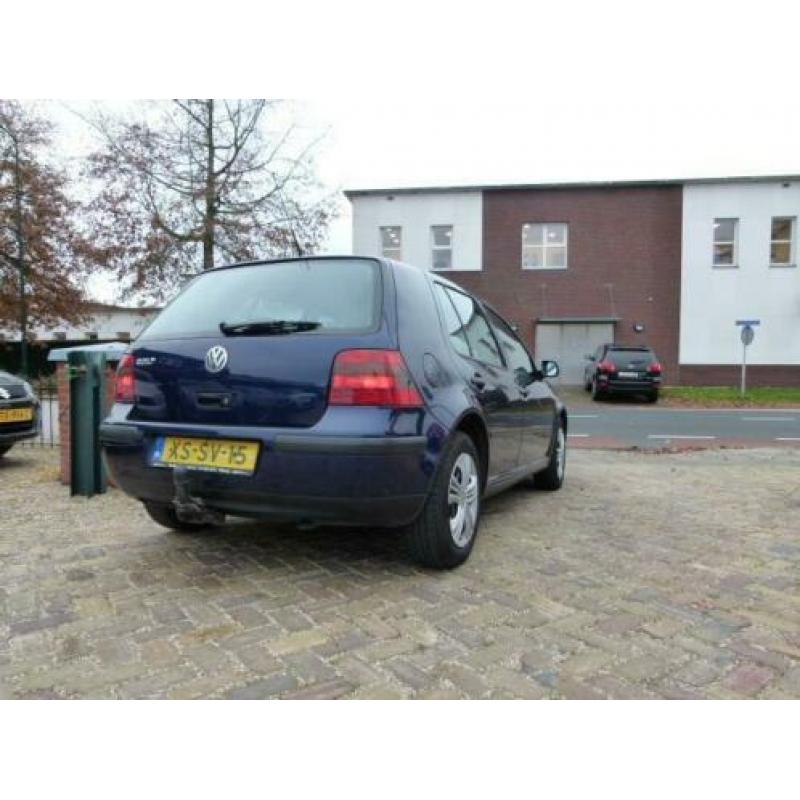 Volkswagen Golf 1.4-16V