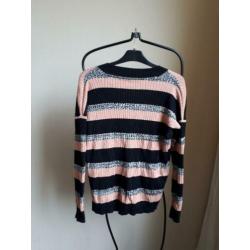 Mt M EKSEPT v-neck damestrui in nette staat!