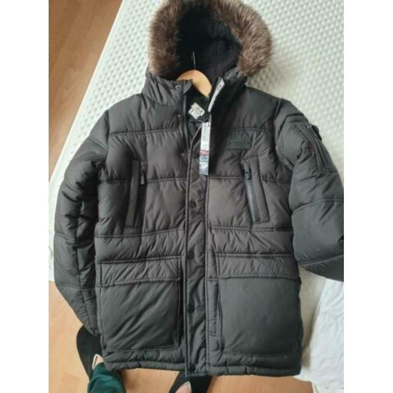 Diversen jongens kleding