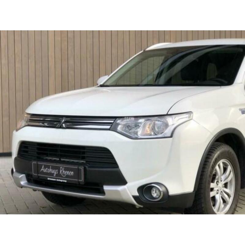 Mitsubishi Outlander 2.0 PHEV Business Edition X-Line