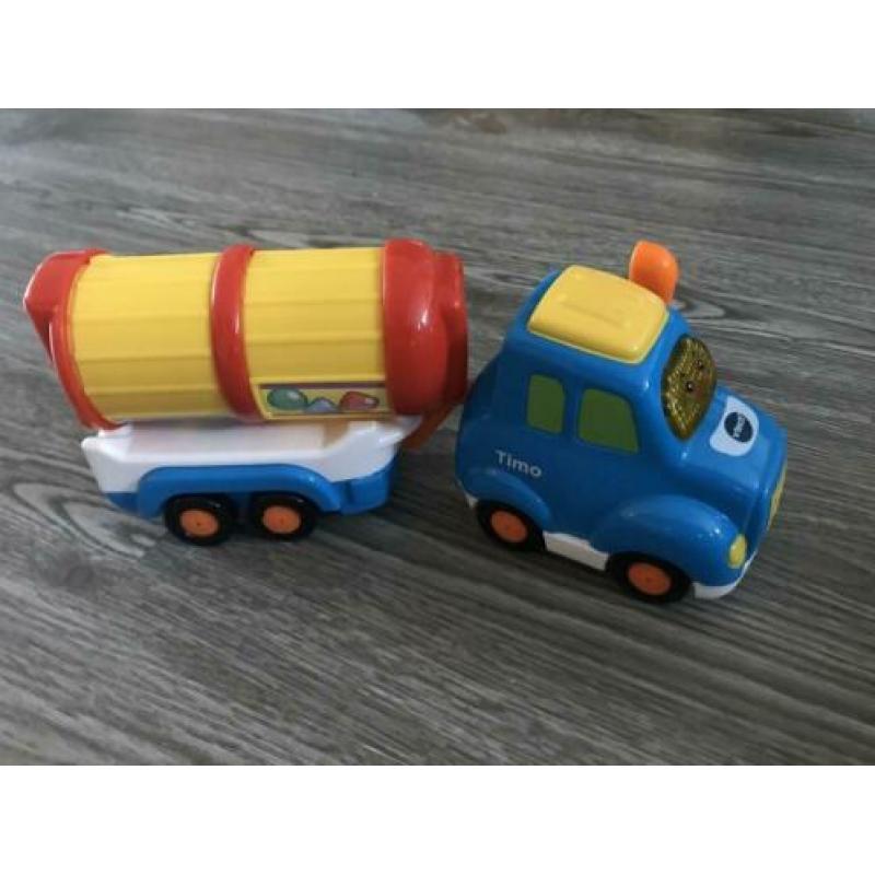 Toet toet auto’s los