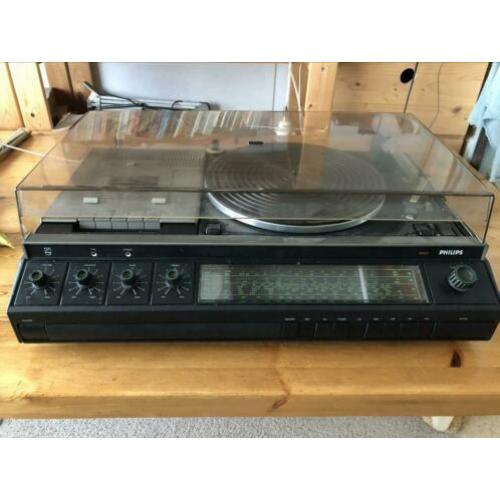 Philips retro platenspeler met cassettedeck