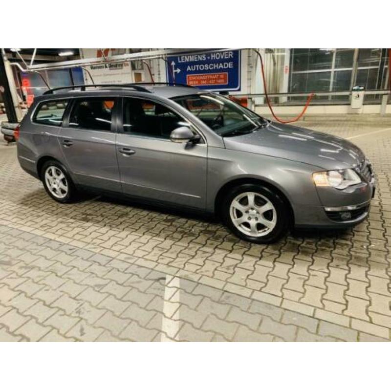 Volkswagen Passat 2.0 TDI variant 1e eig. Dealer onderhouden
