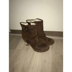 Stoere bruine leren half hoge laarsjes CAT! 39,5 nieuwstaat