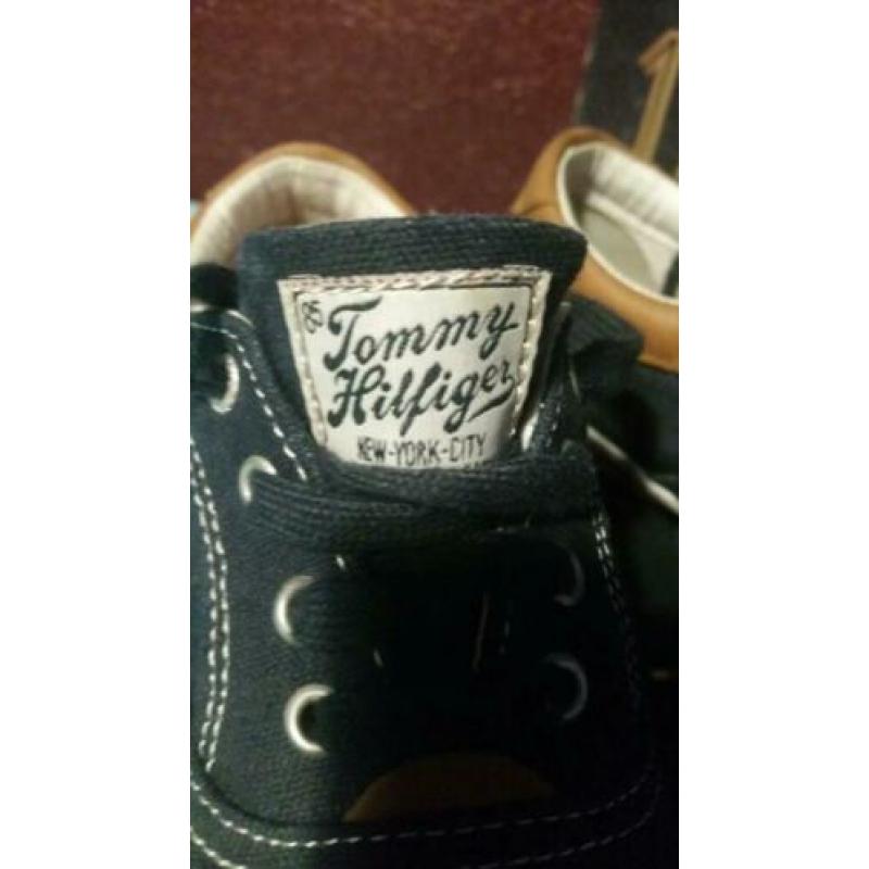 Tommy hilfiger schoenen maat 35