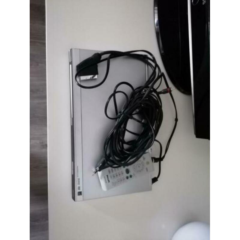 Philips DVP3142 dvd speler zilver met zwart display