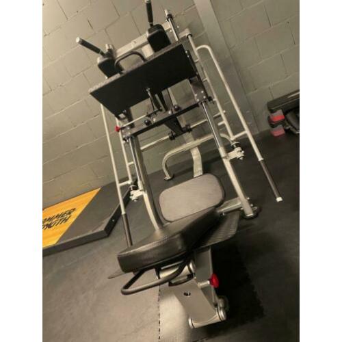 Hacksquat en Legpress-combi van Bodytone