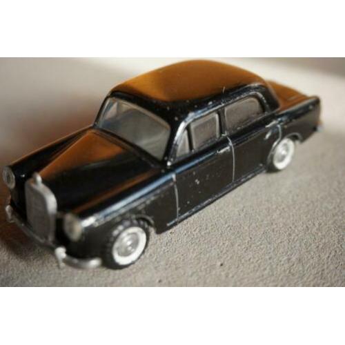 Mercedes W120 180 Bolhoed 1957 / `62 Teckno 1/43