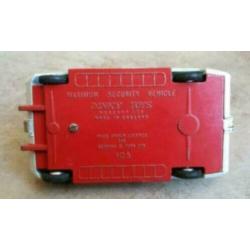 802. Antiek Dinky Toys Maxium Security Vehicle England