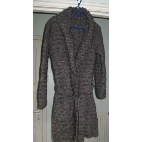 Warm gehaakt vest grijs maat S 36