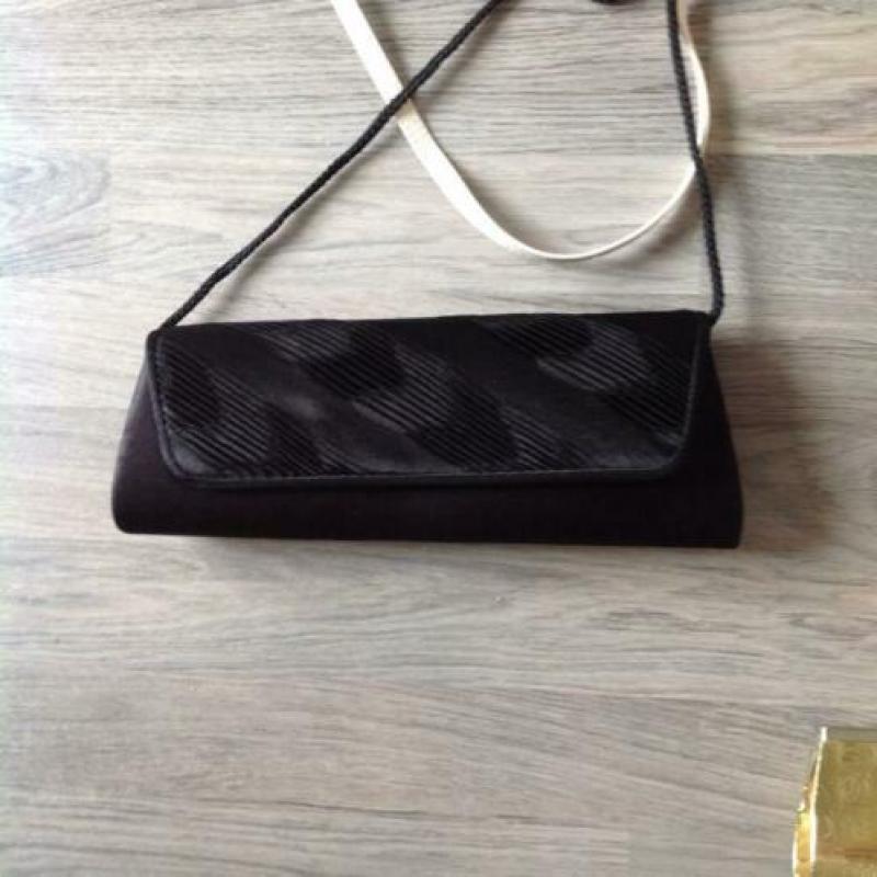 3 nieuwe tasjes (clutches) bijna gratis