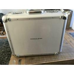 Stage-line djp-120 incl flightcase Incl 200 lps