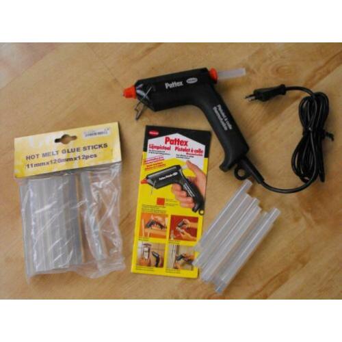 Lijmpistool Pattex incl.lijmpatronen €10