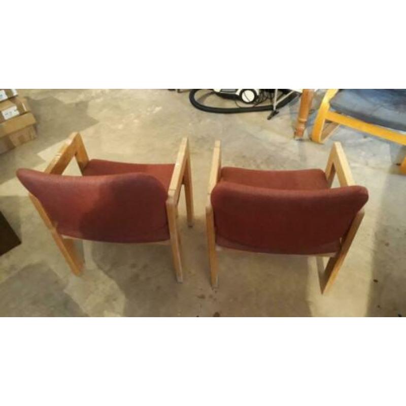 2 stoelen