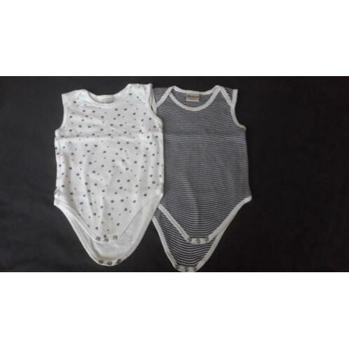 * 2 rompers sterren en strepen Bambino mouwloos, mt 74 *