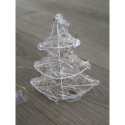 Klein acryl kerstboompje met 16 ledlampjes (NJ907)