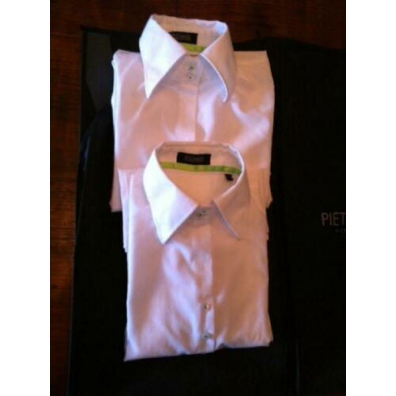 Dames kostuum Piet Zoomers ; maat blouse 38 , maat jas 38 ,