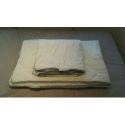 Badhanddoeken 60x110cm met washandjes en gastenhanddoeken