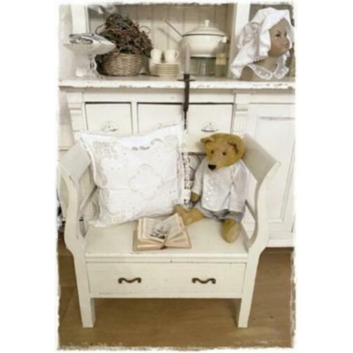 Romantische hoes wit kant opengewerkt, met kussen 45 x 45 cm