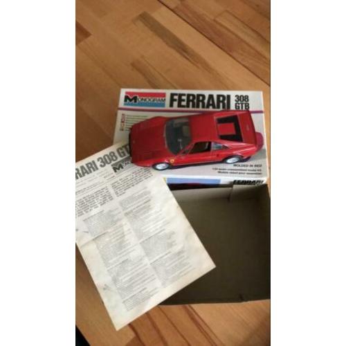 Ferrari 308gtb monogram bouwpakket 1:24
