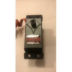Corally cs-4014 low profile servo incl post