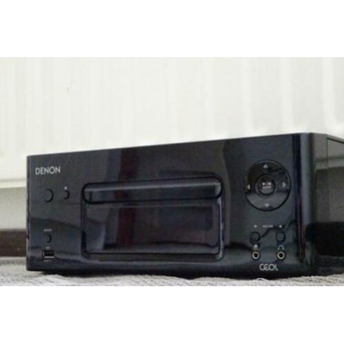 Denon Ceol N8 Internet receiver met boxen
