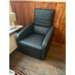 Relax fauteuil lederlook alle 2 €420