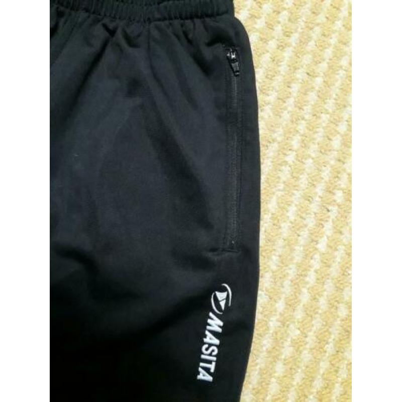 Masita trainingsbroek maat 140
