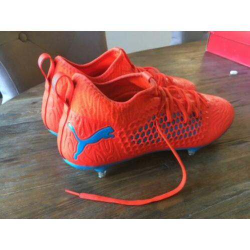 Puma voetbalschoenen schroefnop maat 46 NIEUW!