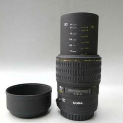 EOS 300 met Sigma Macro 105 mm 1:1