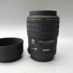 EOS 300 met Sigma Macro 105 mm 1:1