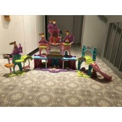 Vtech vrolijke vriendjes prinsessenkasteel.