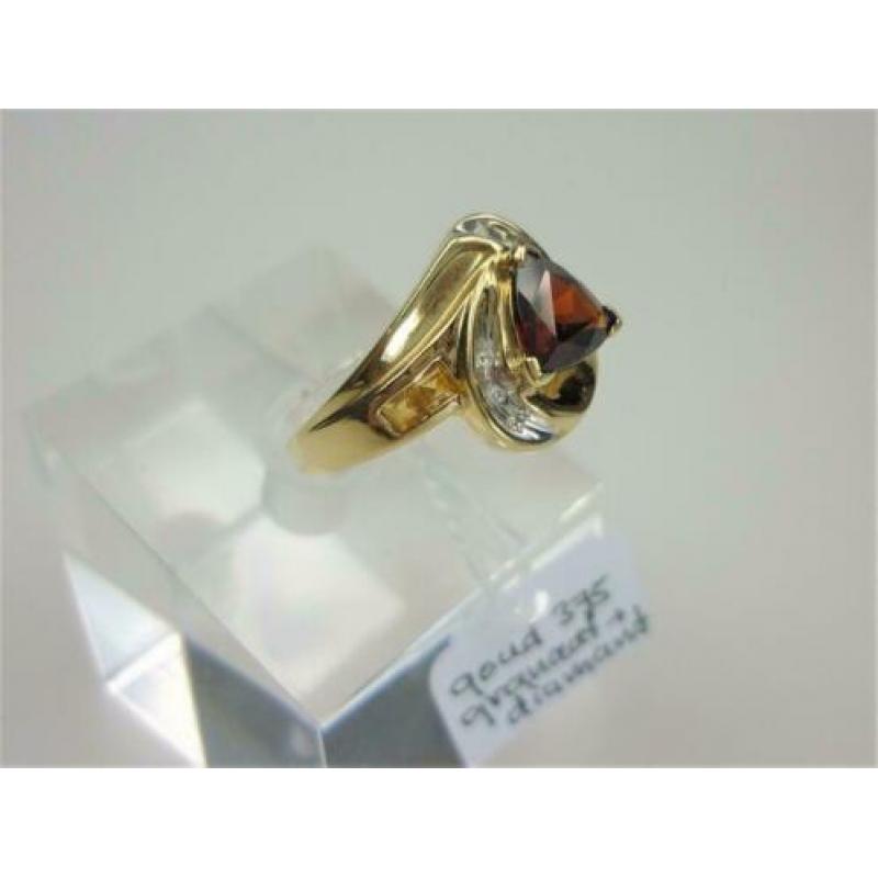 Ring goud granaat & diamanten / Z6255