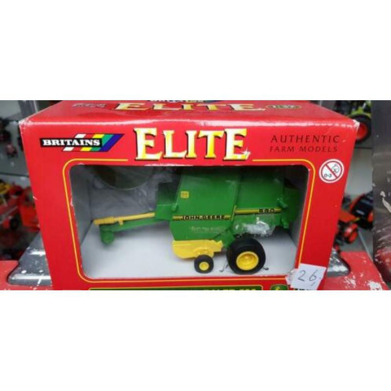 John deere 590 pers britains past bij wiking Siku universal