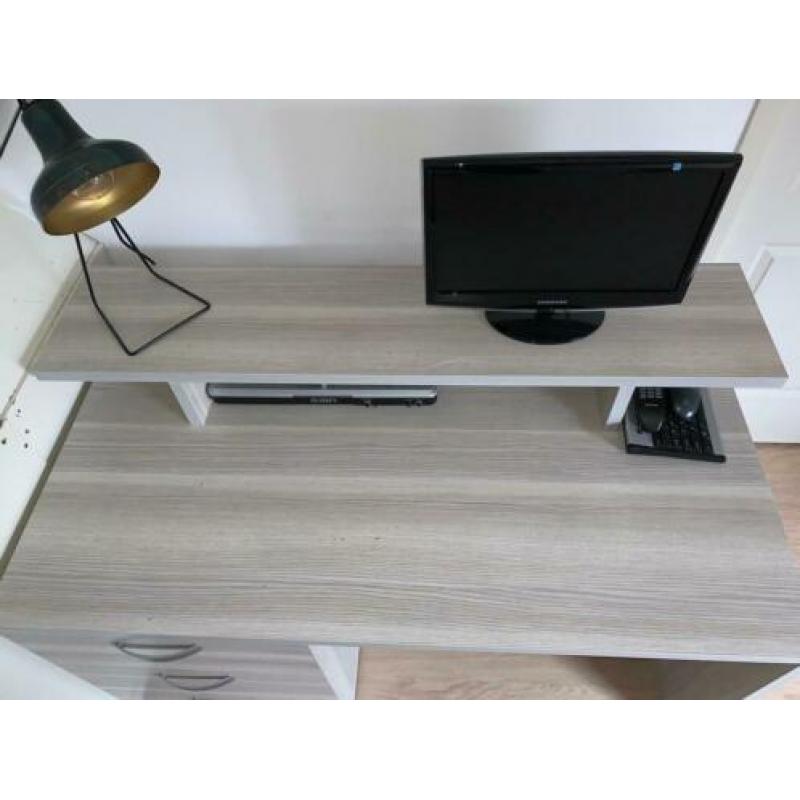 Bureau robuust greywash met ladeblok