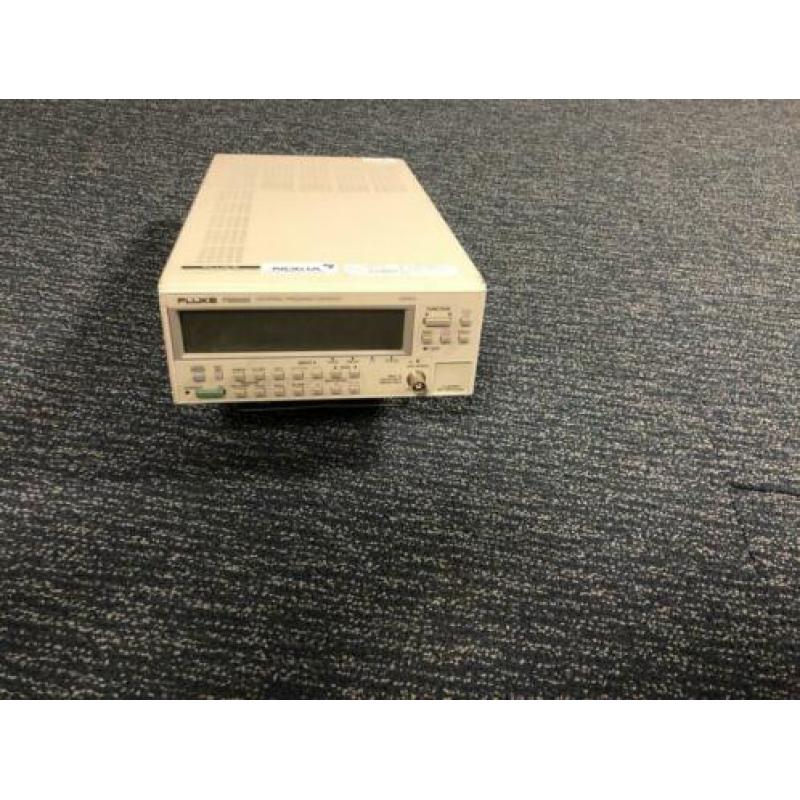 Fluke pm6685 Frequentie teller counter