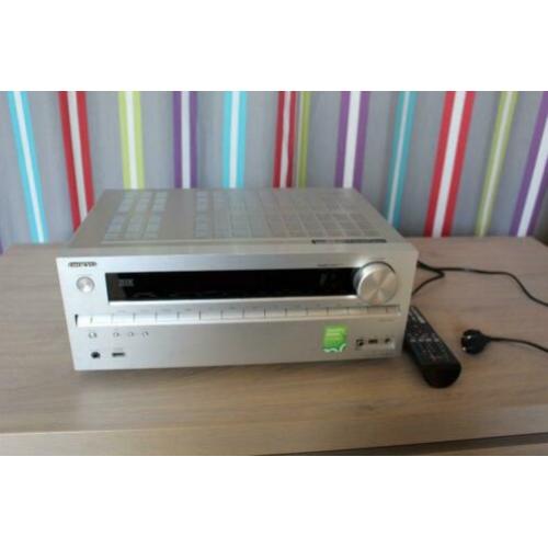 Onkyo TX-NR616 zilver