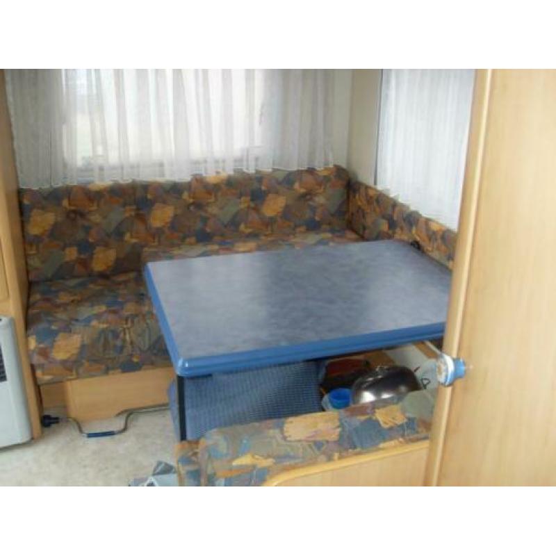 Hobby De Luxe 440 SB ROLSTOEL CARAVAN