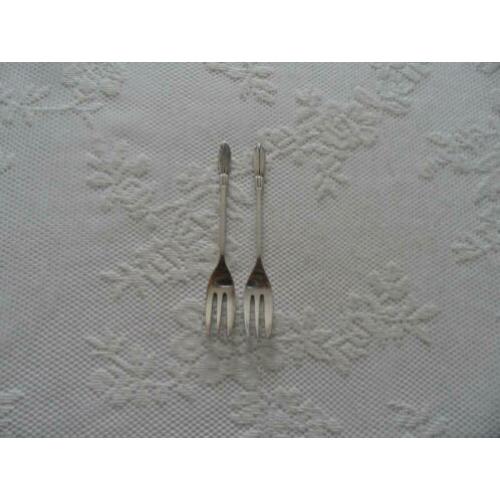 gero 90 model 727 lepeltjes (2) en vorkjes (2)